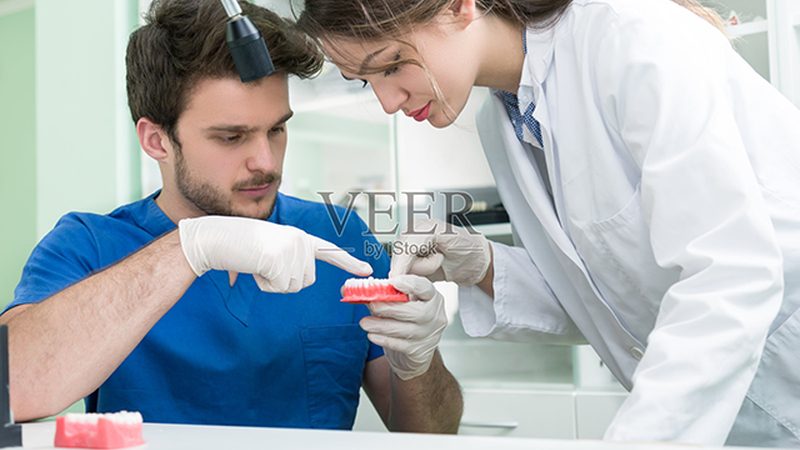 儿童看牙，诊所还是医院？关键看这几点**